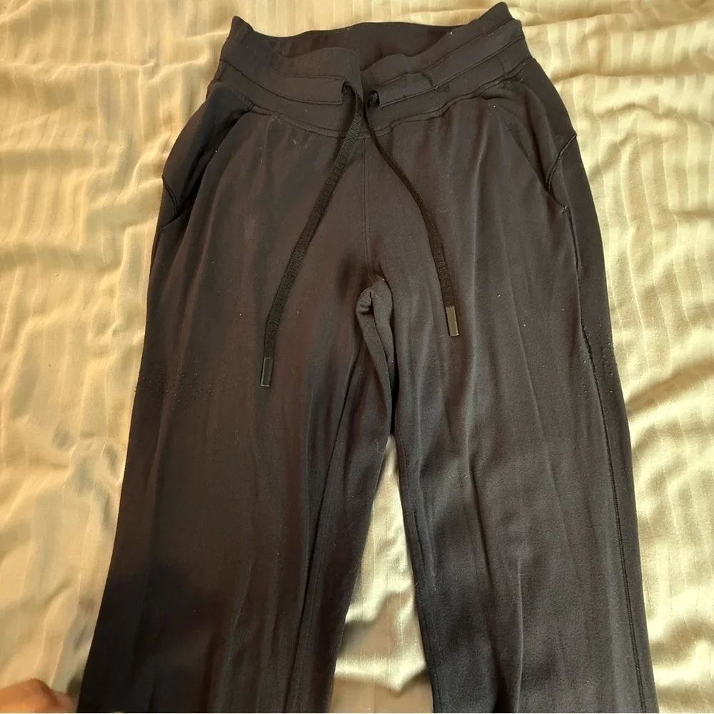 Lululemon Black joggers